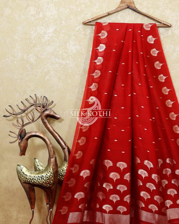 RED KADHWA KORA ORGANZA BANARASI HANDLOOM SAREE on Sale