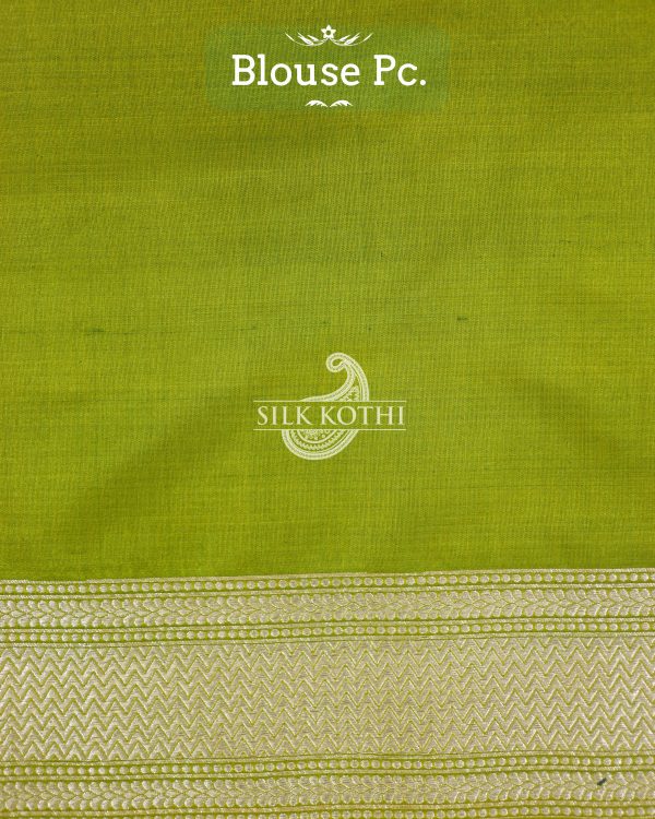 LIME GREEN KATAN SILK UPPADA BANARASI HANDLOOM SAREE For Sale